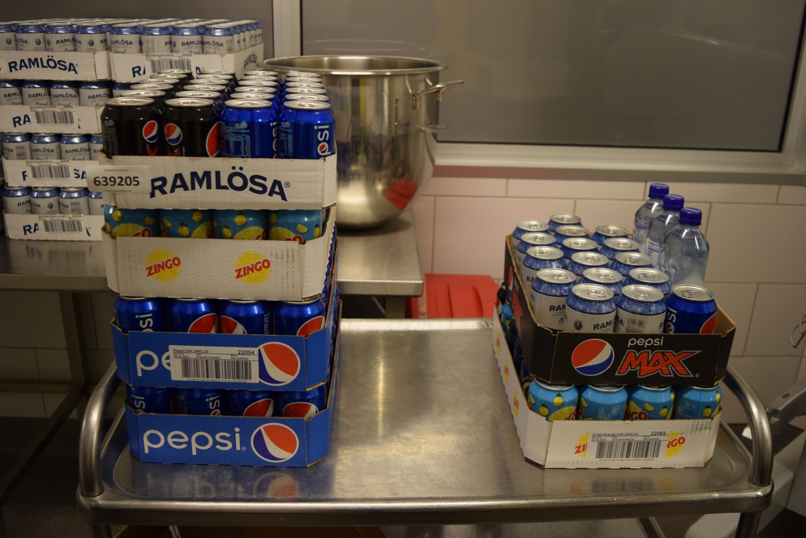 Pepsi, Pepsi Max, Zingo & Gränges Lättöl 33 33 (136 cans