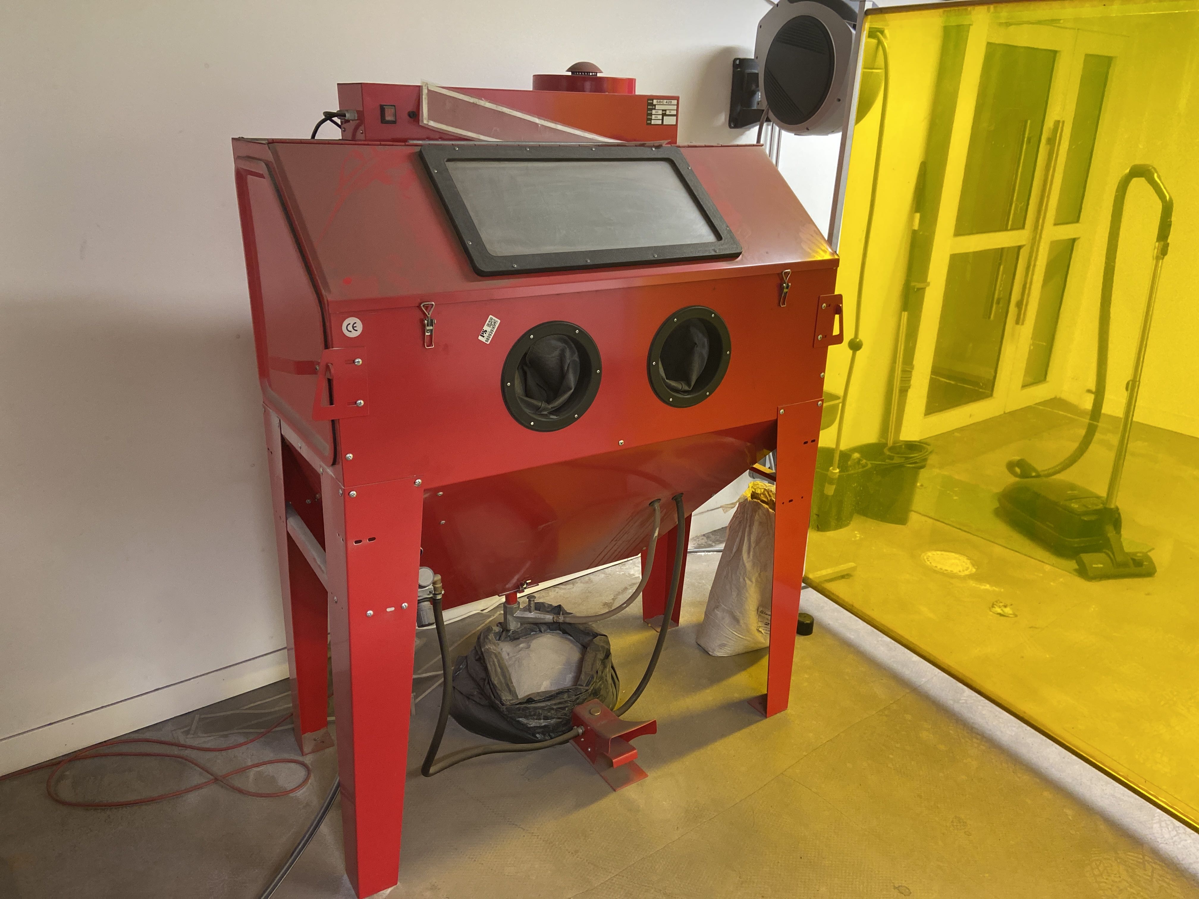 TQB Blasting Cabinet 420 Litre Door Front 3036T main image 0