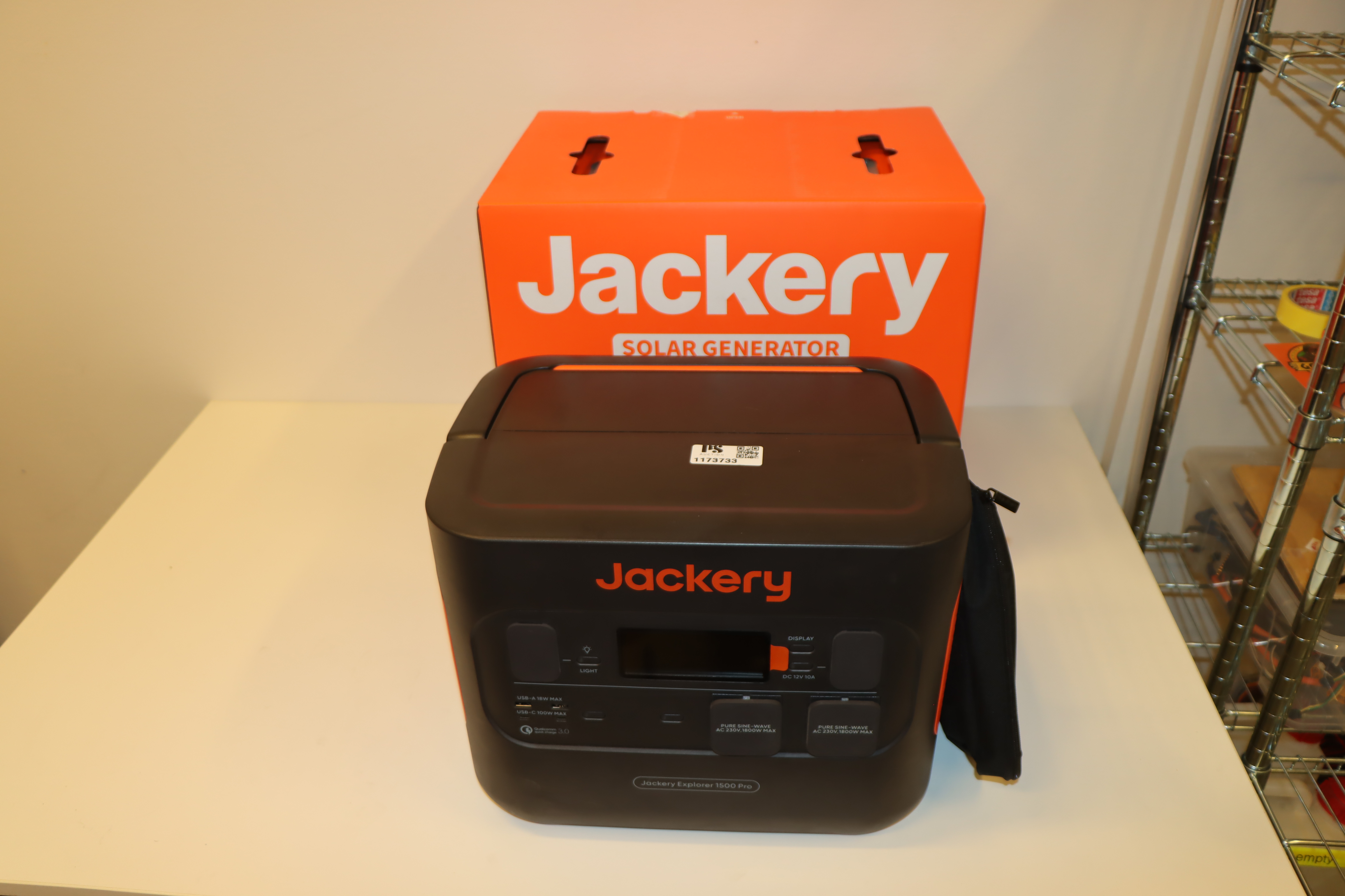 Jackery Explorer 1500 Pro - Portable Power Station - PS Auction