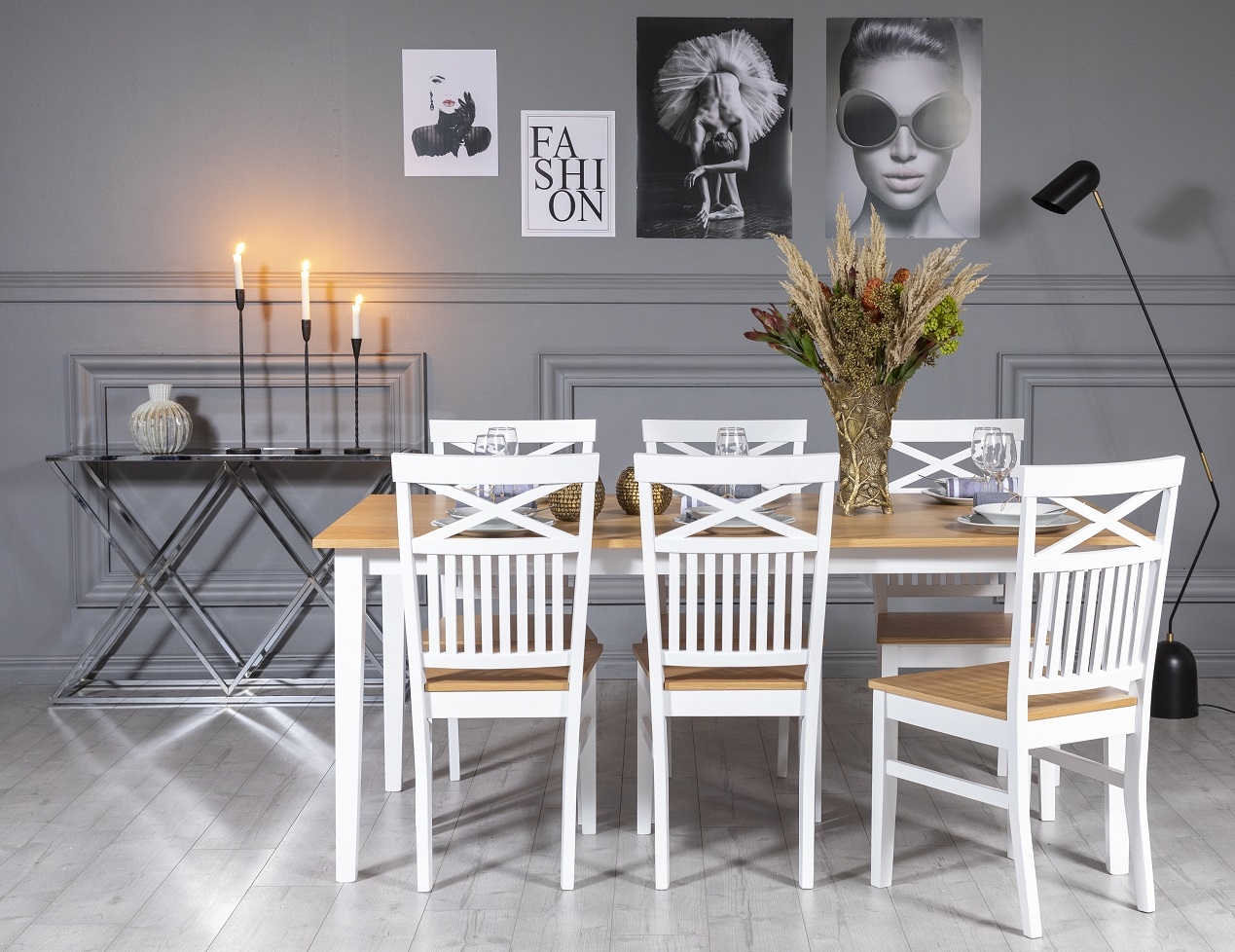 Fårö matbord i ek med vita ben 180x90 cm - Auktioner online ...