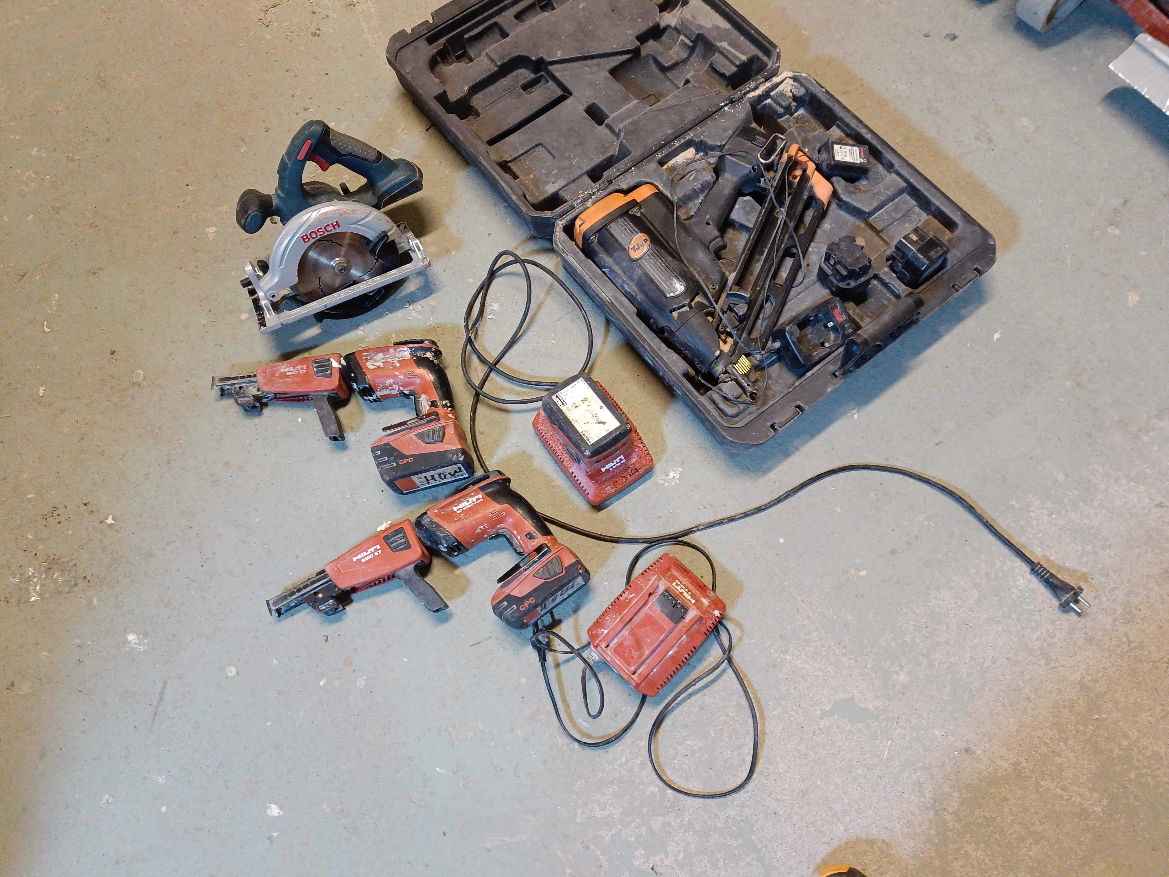 Hand machines - PS Auction - We value the future - Largest in net auctions