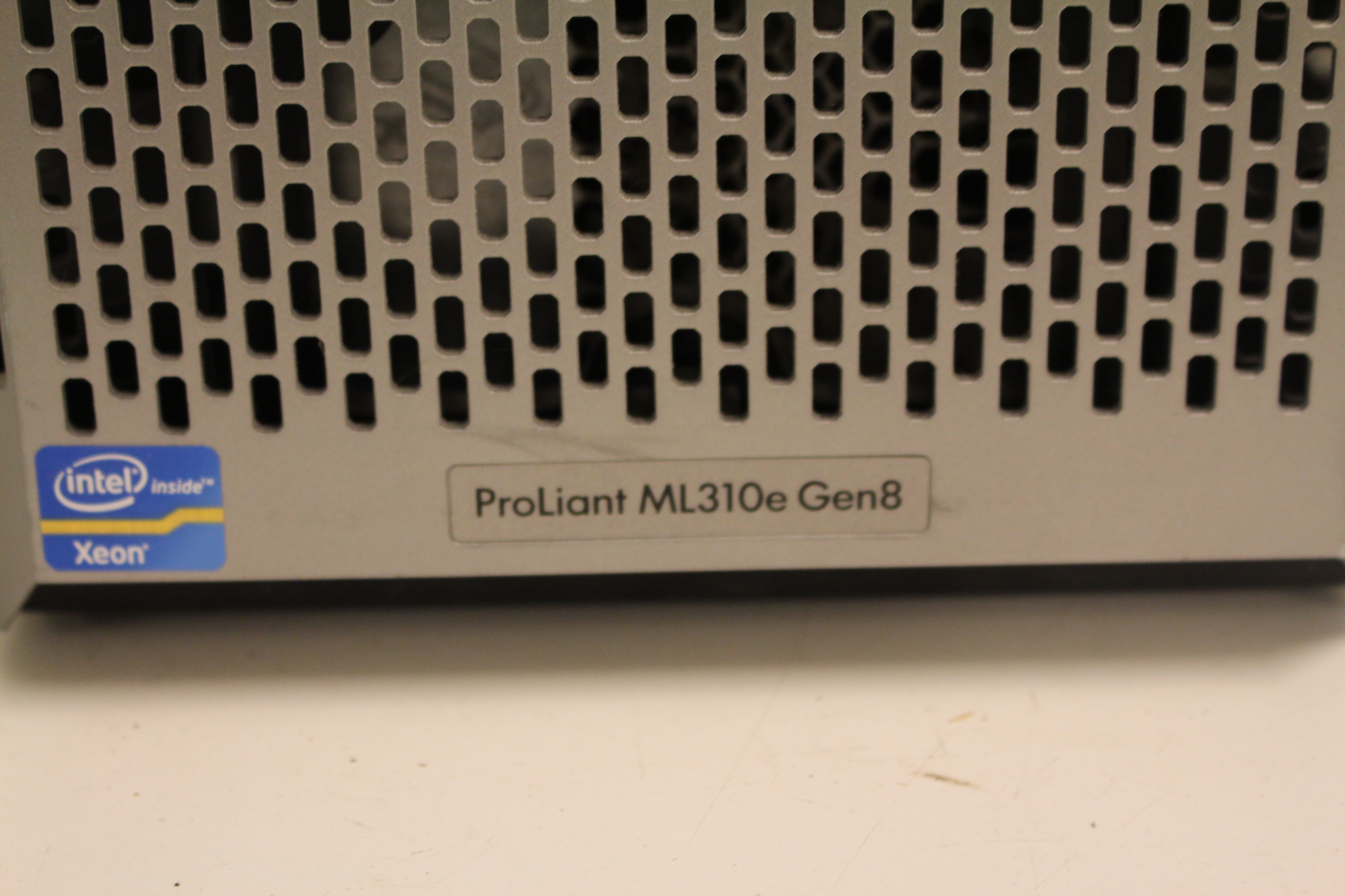 ◆HP ProLiant ML310e Gen8中古◆Server2022評価版 Amazon.com: HP ProLiant ML310e G8 Tower Server, Intel Xeon