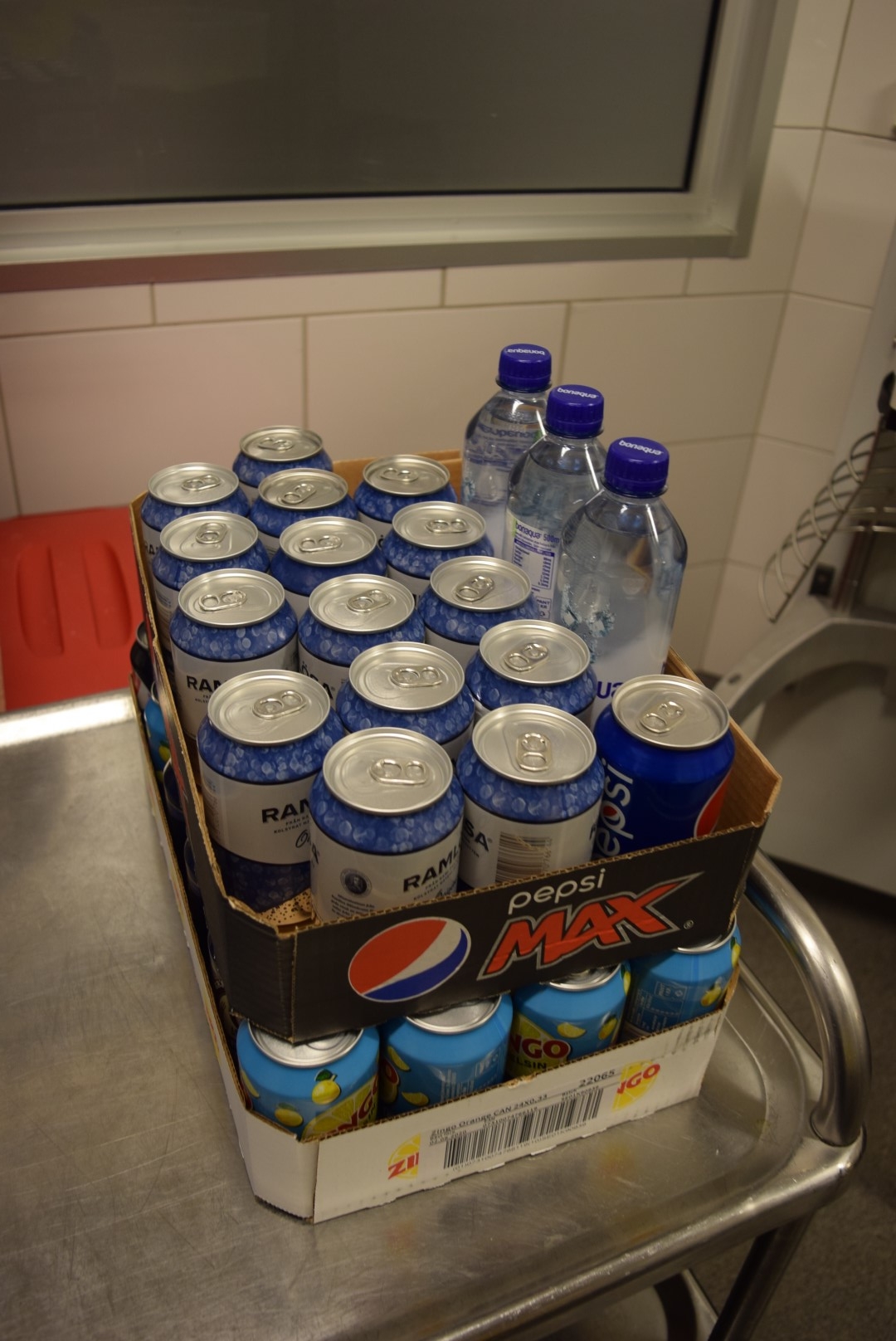 Pepsi, Pepsi Max, Zingo & Gränges Lättöl 33 33 (136 cans