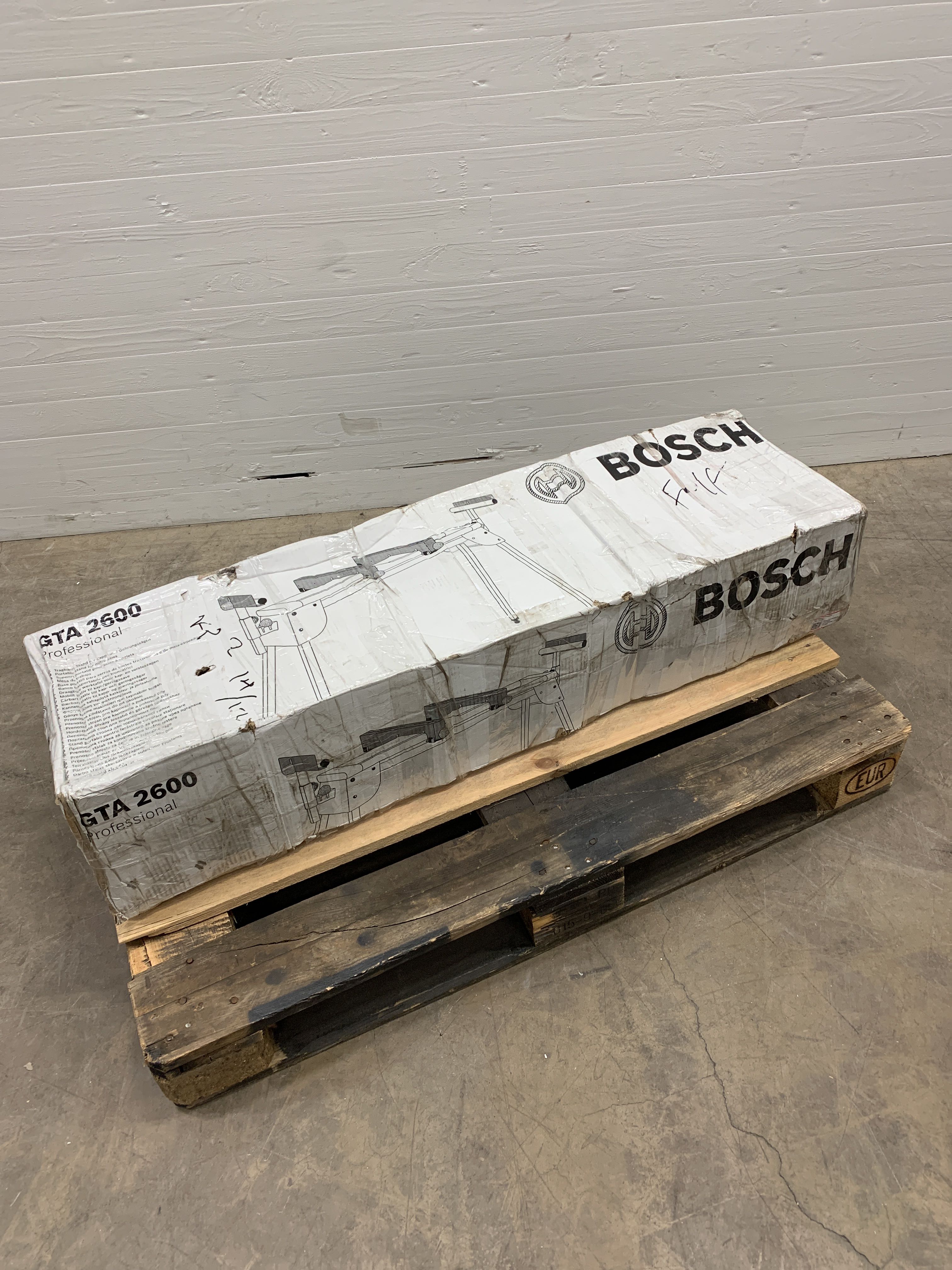 Bosch Professional GT GCM 8 SJL GTA 2600 Scie à Onglet radiale