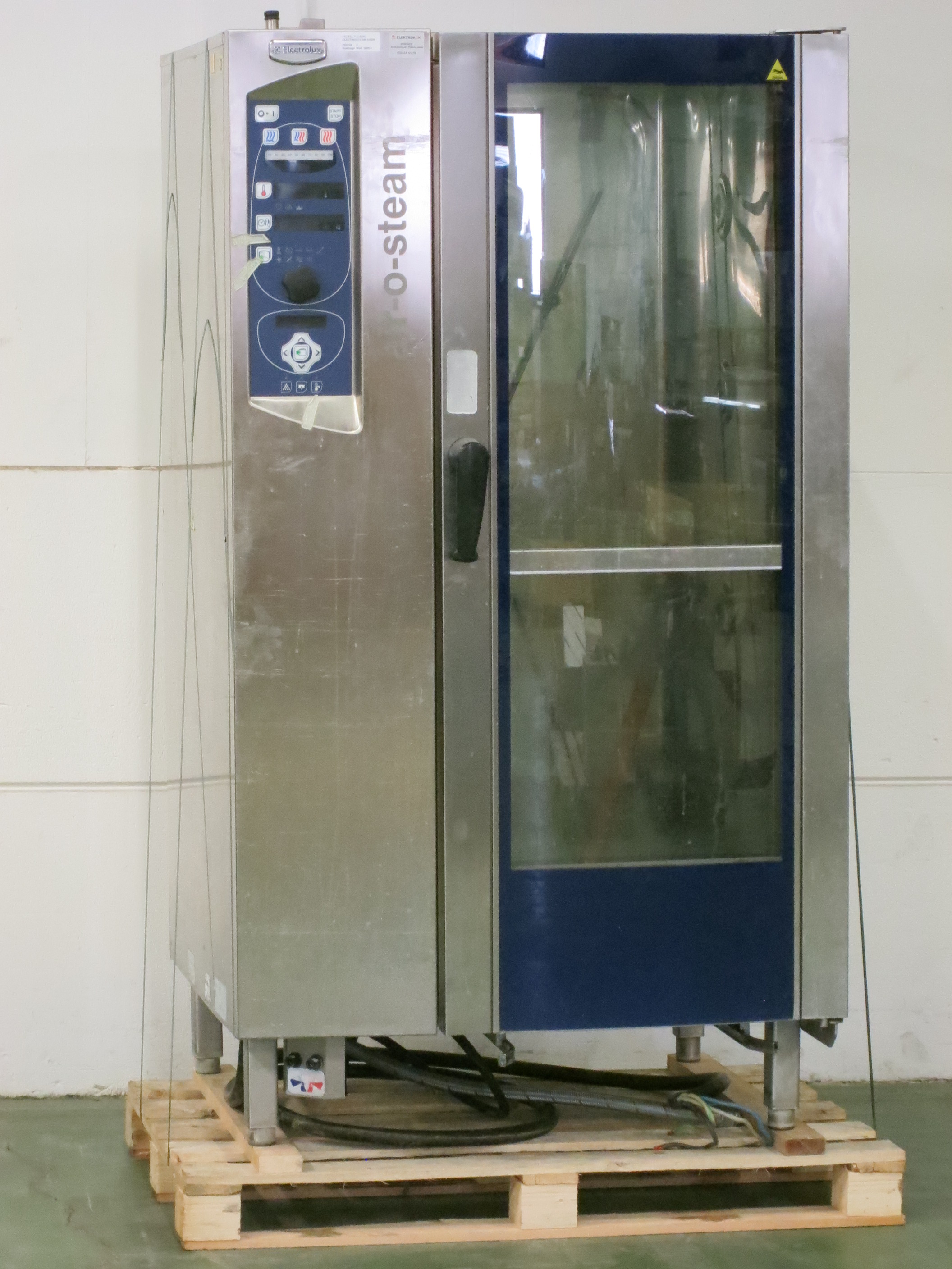Kombiugn Electrolux airosteamer PS Auction We value the future