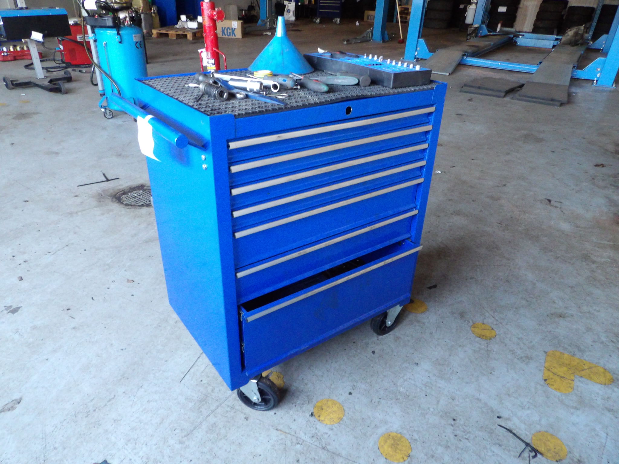 Tools PS Auction We value the future Largest in net auctions