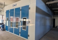 1405750 Lackbox med ventilationskåpa & inbyggd billift – NY (ej driftsatt)