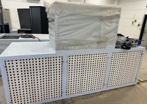 Fan shrouds & fan units – 4 pieces (new)