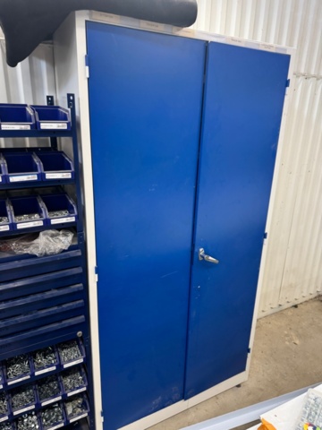 1405759-2 Sheet metal cabinets & shelving systems with drawers including contents