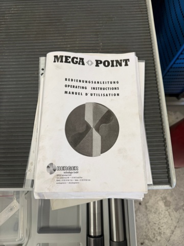 1352258-9 Mega Point Blue Line Drill Grinding Machine