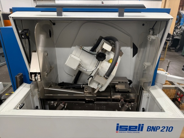 1352266-4 New fully automatic profile grinding machine for band saw blades controlled with 4 CNC axes