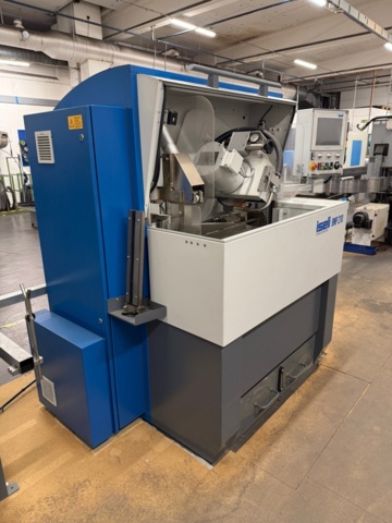 1352266-6 New fully automatic profile grinding machine for band saw blades controlled with 4 CNC axes