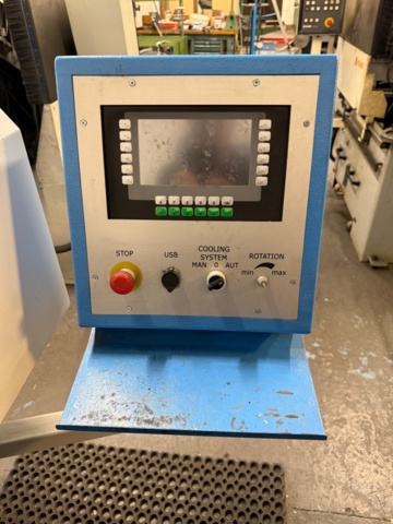 1352267-3 Automatic grinding machine for grinding saws with different tooth geometries f