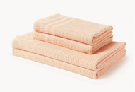 1519608 Towel set in Peach