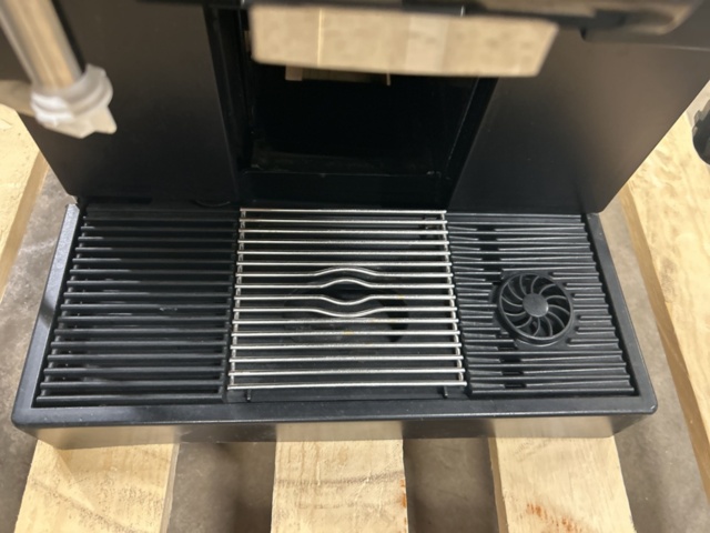 1427792-6 Kaffemaskin för hela bönor - WMF 1100s