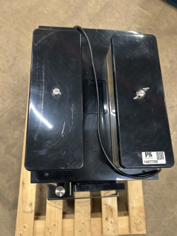 1427792-7 Kaffemaskin för hela bönor - WMF 1100s