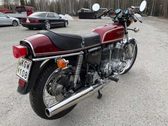 1521023-7 HONDA CB 750 F Super Sport - 1977. Collector's vehicle.