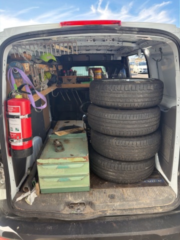 1357523-17 Ford Transit Connect 230 LWB 1.5 EcoBlue SelectShift, 100hk, -2023