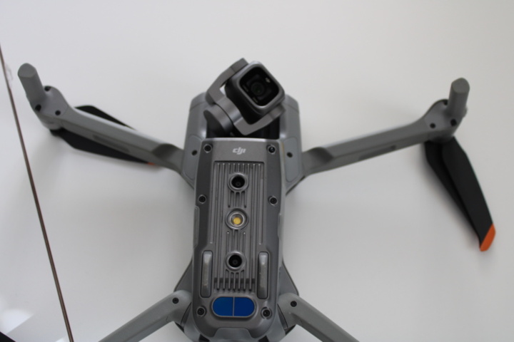 1501995-9 Drönare DJI Air2S