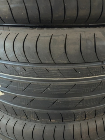 1499587-3 Complete wheels - Nokian Tyres 275/45R21