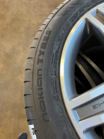 1499587-10 Complete wheels - Nokian Tyres 275/45R21