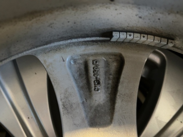 1499588-16 Complete wheels - Nokian Hakkapeliitta R3 SUV