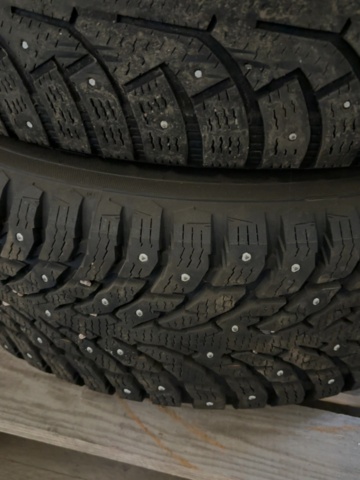 1499589-5 Complete wheels - Nokian Hakkapeliitta 9 SUV