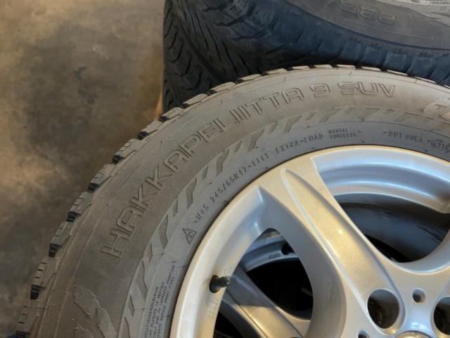 1499589-6 Complete wheels - Nokian Hakkapeliitta 9 SUV