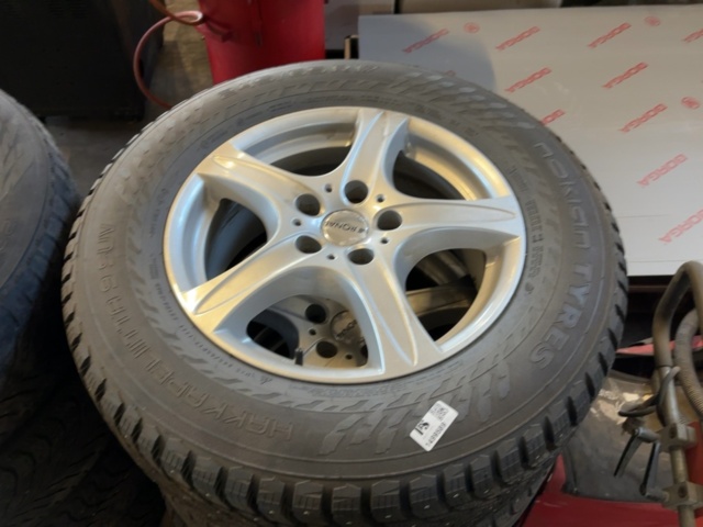 1499589-10 Complete wheels - Nokian Hakkapeliitta 9 SUV