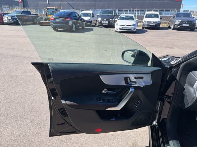 1351440-27 Mercedes-Benz CLA 200 Manual, 163hp -2020
