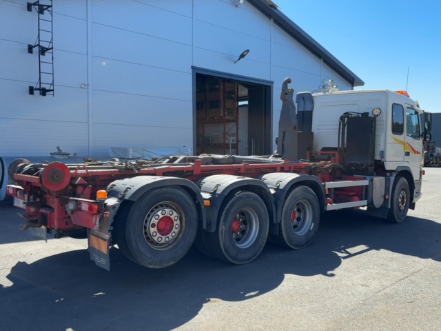 1499602-5 Hooklift - Volvo FM (2007)