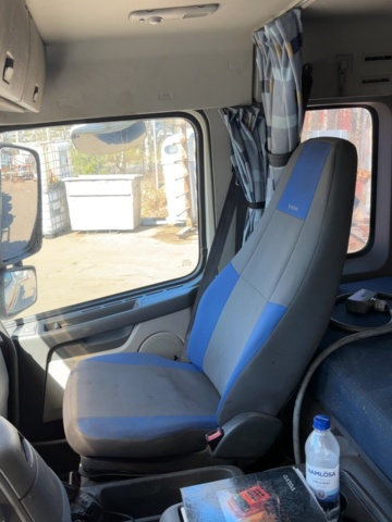 1499602-49 Hooklift - Volvo FM (2007)