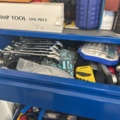 1491466-4 Cabinet with contents