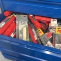 1491466-8 Cabinet with contents