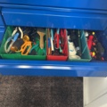 1491466-15 Cabinet with contents