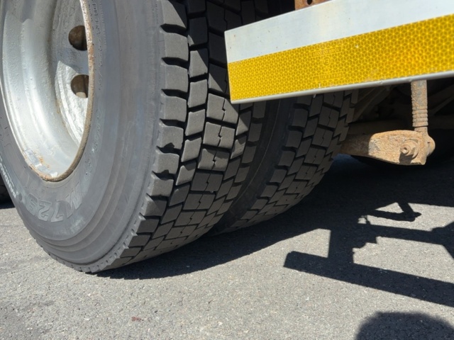 1499608-15 Tippbil - Volvo FM - 2009