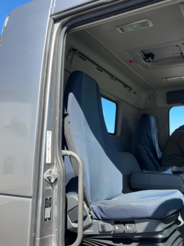 1499608-25 Tippbil - Volvo FM - 2009