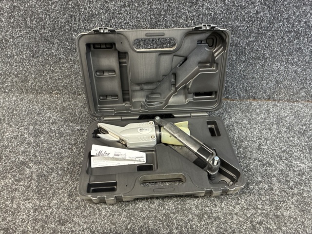 1521225-1 Fibercementkap Malco FSF2