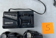1371213 Battery charger with batteries​​​​​​​​​​​​​​​​​​ - Hitachi 18V Li-ion