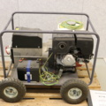 1417012-3 Generator on wheels. Honda engine.