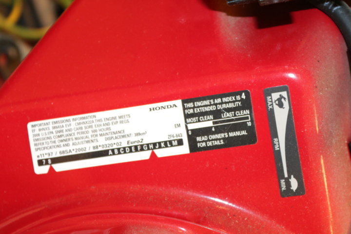 1417012-10 Generator on wheels. Honda engine.