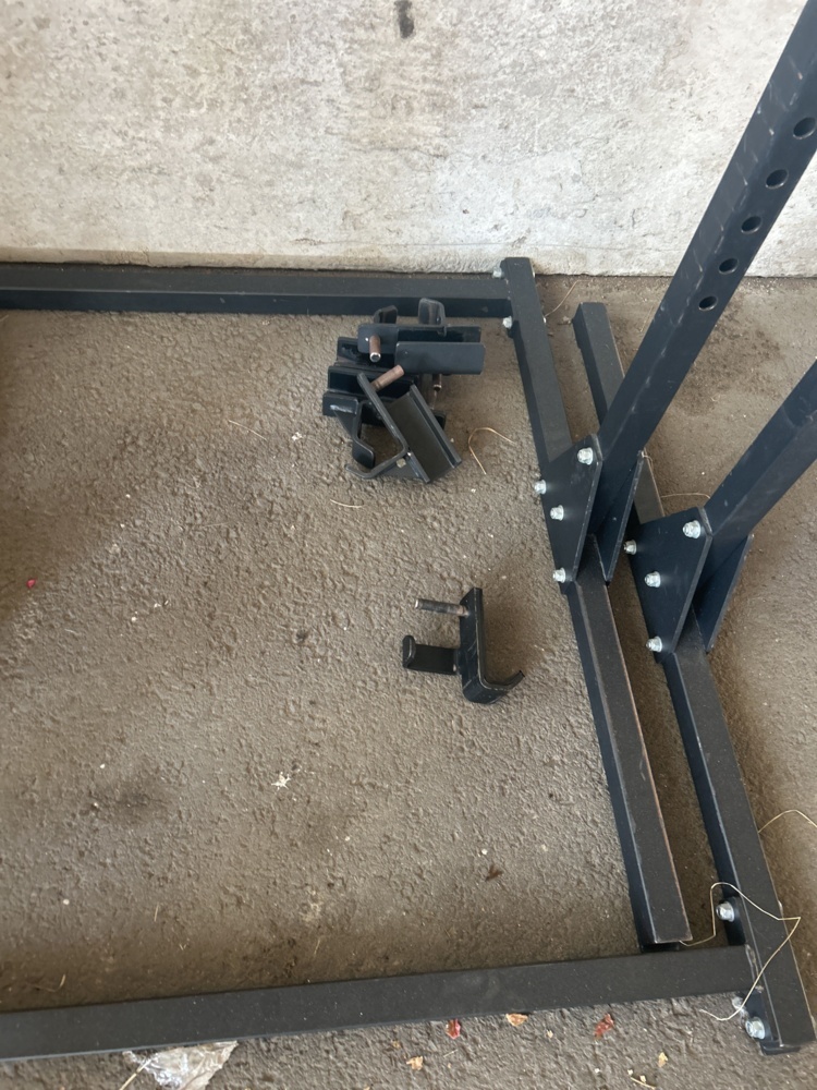 1363409-2 Squat rack - 2 pcs