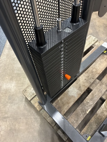 1422588-24 Seated Lat Pull / Vertical Traction Teca 650