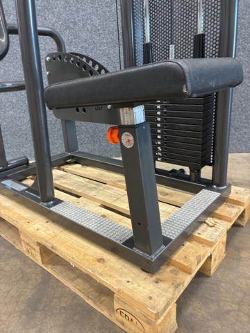 1422591-3 Seated rowing machine / Row Rowing Teca 620
