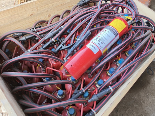 1485088-2 Fire extinguishers 54 pcs