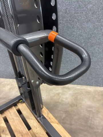 1422592-12 Shoulder press Teca 660