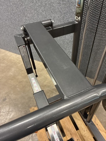 1422592-15 Shoulder press Teca 660