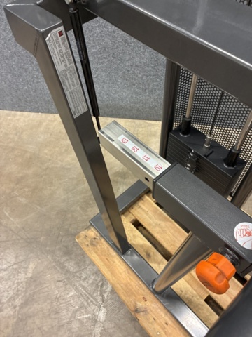 1422592-16 Shoulder press Teca 660