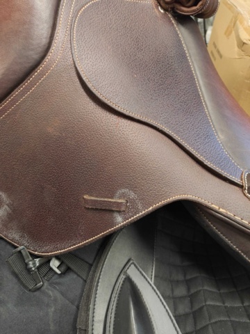 1485094-4 Horse saddle