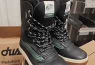 1485098 Vinterkängor - Vans (storlek 37)